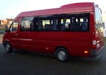 Mikroautobusu Mercedes Benz Sprinter noma 14 17 19 20 sdvietas